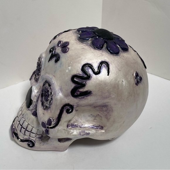 Sugar skull day of the dead decor skeleton head oddity oddities Halloween decor - Picture 2 of 9